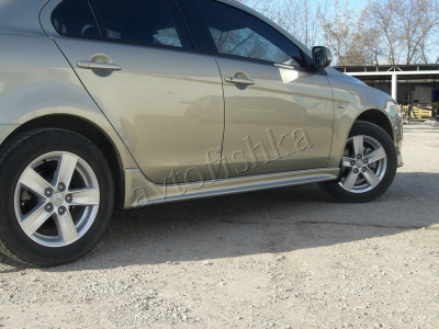 Mitsubishi Lancer X (07 – 16) Пороги внешние пластиковые (2.0 Intense)